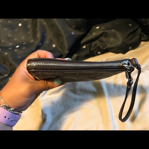 Coach Wallet - Picture 5 of 5